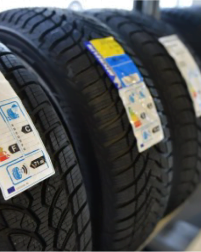 Photo connaitre pneus Pneus neufs pas chers, Pneus d'occasion, Pneus premium à prix réduit, Pneus de qualité à prix abordable, Pneus toutes saisons, Pneus pour 4x4, Pneus pour utilitaires